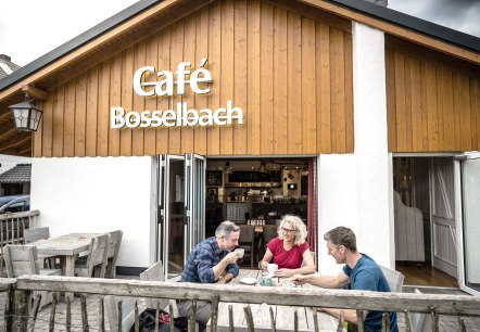 Gemütlich ist es im Café Bosselbach, © Kreis Düren | Dennis Stratmann Gemütlich ist es im Café Bosselbach, © Kreis Düren | Dennis Stratmann