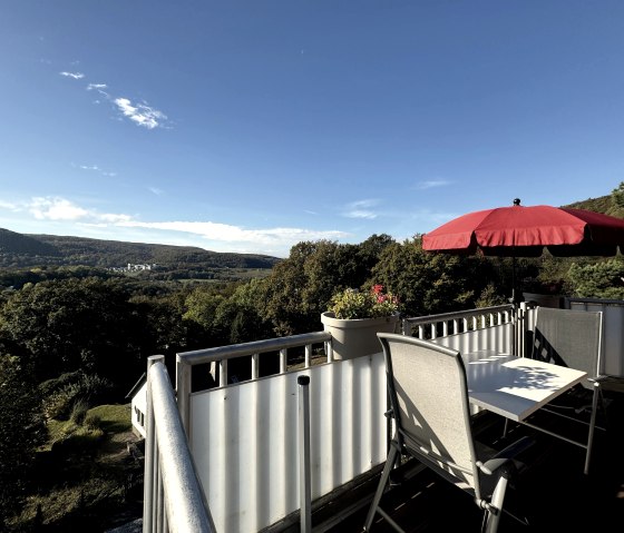 Balcony with far-reaching views, © Rureifel-Tourismus e.V.