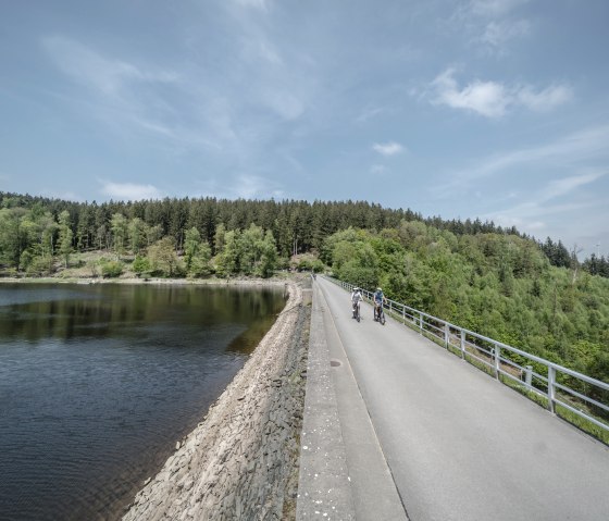 A vélo autour du barrage de Kalltal, © Eifel Tourismus GmbH, Dennis Stratmann