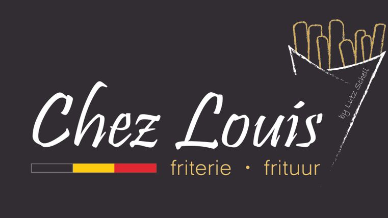 Ein Logo für "Chez Louis", eine Fritterie. Es zeigt Pommes Frites und verwendet die Farben der belgischen Flagge.