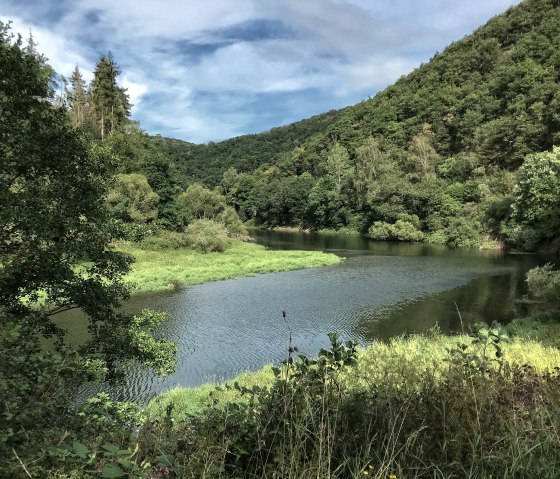 Au bord du bassin de retenue de Heimbach, © Rureifel-Tourismus e.V.